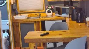 Studio 39 - Image 4
