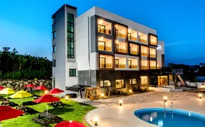 JnB Hotel - Image 4