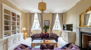 City Apartment - Image 2