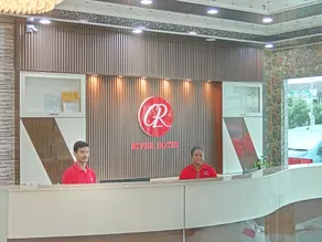 river hotel - Image 4
