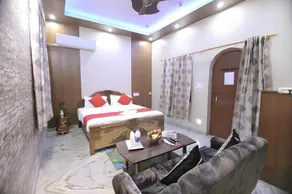 Hotel Rashmi - Image 2