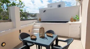 GRAND HAYAT VILLA Santorini - Image 4