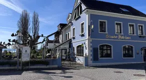 seeglueck HAFENBLICK - Stilvolle Ferienwohnung direkt am See und Fährhafen in Konstanz, in der Nähe der Universität - Image 3