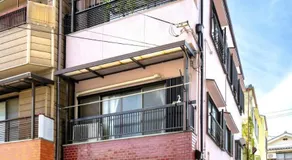 Habitat Imazato Entire 3-Story House 3BR for 10 Near Namba Bikes Included - Image 3