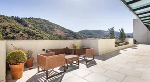 Apto Itaipava, piscina borda infinita, montanha - Image 5