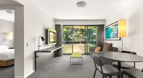 Sleek 1-Bed by Jubilee Park with Pool - Image 2