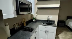 VillaLuna Studio - Image 4