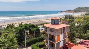 Esperanto Bed & Breakfast Surf Hostel - Image 4