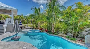 4 bed 4 bath, bonus bunk room heated pool WATER SLIDE spa WiFi - Image 3