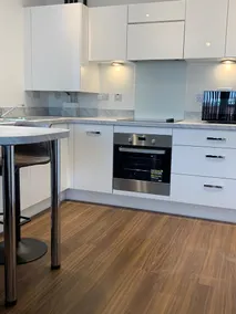 Brand new, spectacularly furnished  two bed flat - Image 3
