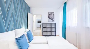 Two bedrooms apartment with free garage in the downtown - Image 2