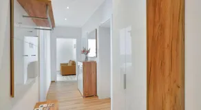 easy-flat Hauptplatz - City Center Apartments with a Kitchen - Image 3
