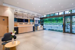 City Hotel (Yibin Gaoxian Wanda Plaza Branch) - Image 3