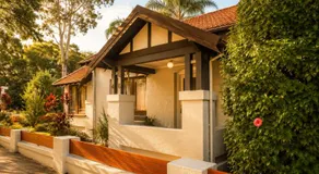 Cozy Kingsford Home - Image 3