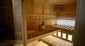 Arnold's Nest - Image 5