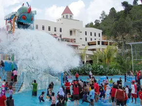 Everia Villas Resort - Bukit Gambang Resort City - Image 3