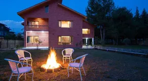 StayVista at Pinewood Villa near Srinagar Airport - Image 2