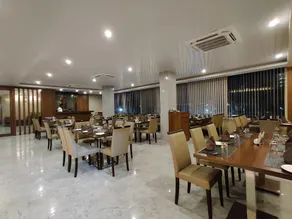 Hotel Tree Fern - Image 2
