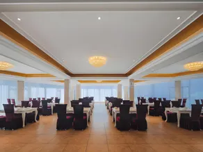 Vienna Hotel Sichuan Ziyang Haixia Mingren - Image 3