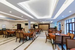 Jinggangshan Civil Aviation Hotel - Image 4
