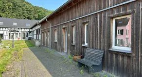 Ruhige Apartments mit guter Bahnanbindung und Küchennutzung - Image 3