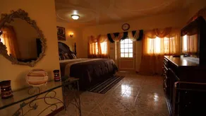 Paradise Reggae Resort - Image 2