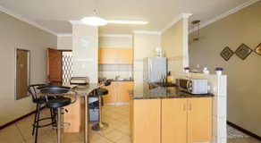 Beachfront Apartments @ Amanzimtoti - Image 3