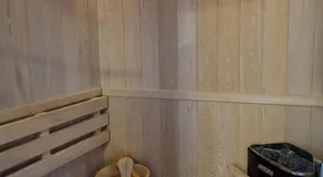 Ytterviks Rorbu Lofoten Private Sauna & Free elektric CarCharging - Image 4