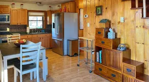 Mountain View Log Cabin - Cozy cabin in the Blue Ridge Mountains - Image 4
