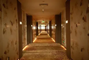 Dragon City International Hotel - Image 5