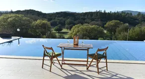 Stone house with private infinity pool - Image 3