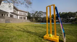 Earth Song by StayVista - Boasting an Open theatre, Games, Spacious lawn, Swimming pool & Conference room - Image 5