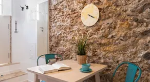 Classic Lisbon Homes: Bright & Central in Belém - Image 5
