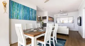 Beach Stayz Semaphore Upstairs Two Bedroom Apartment - Image 3