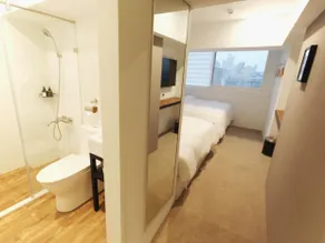Daan Park Hotel - Image 2