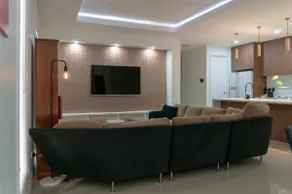 Major Movie Apps  65" Smart TV Hodgson - Image 5