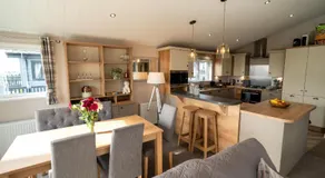 Luxury 3 bedroom Maple View Lodge, Newquay, Cornwall - Image 3