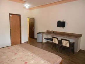 Albenjoh Guest House - Image 3