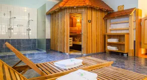 Török rooms, bistro & wellness - Image 4