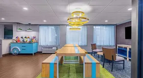 Spark by Hilton Clarks Summit - Image 3