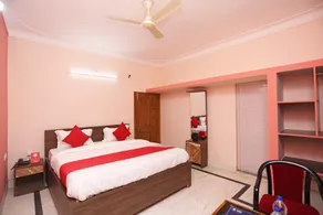 Hotel O Padma Resort - Image 2