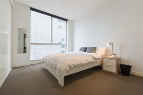 Melbourne CBD modern 1 bedroom, Sky pool freewifi - Image 5