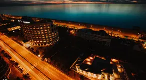 Apartment Natalia Sea Towers - Image 2