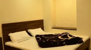 Hotel Bindra Paradise 800 Meter From Golden Temple - Image 3