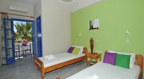 Nikolas Villas - Image 4