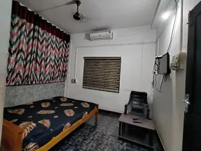 Layali Ooty Transit Lodging - Image 3