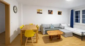Stötteritz Holiday Apartment - 3 Rooms - 6 People - 5 beds - Balcony - Great public transport 11 minutes to the city - Image 3