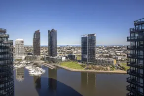 KOZYGURU DOCKLANDS HIGH LEVEL WATERVIEW 1BED POOL VDO883-2009 - Image 4