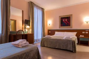 Hotel Center 3 - Image 2