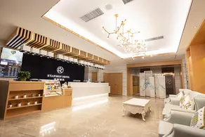 Starway Hotel Zhengzhou Jingguang Road Metro Station - Image 5